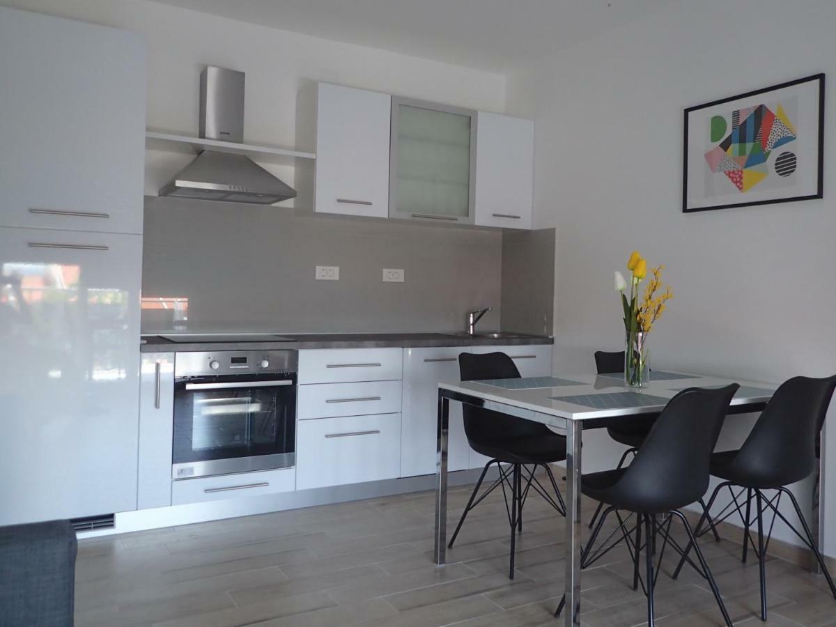 Apartments Del Mar Цриквениця Екстер'єр фото