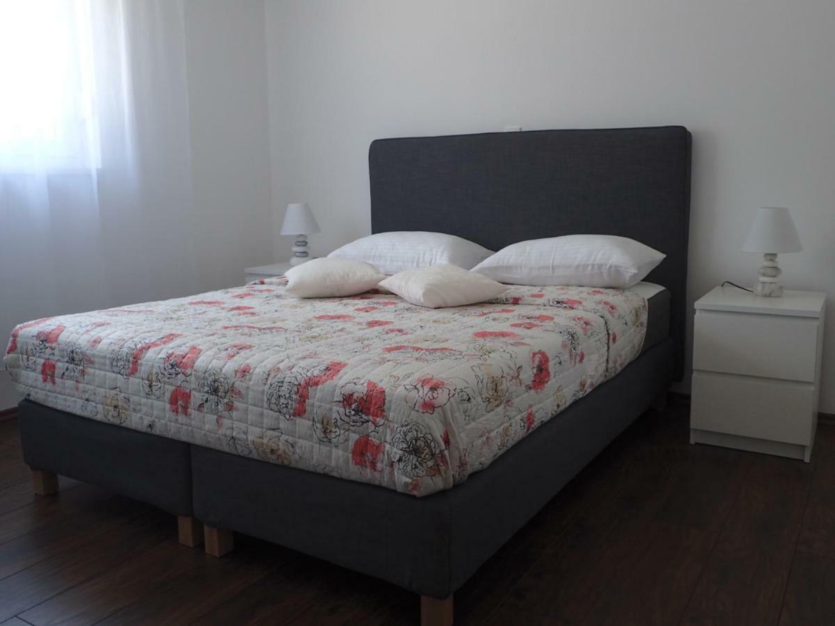 Apartments Del Mar Цриквениця Екстер'єр фото